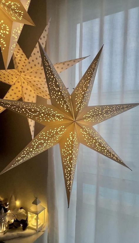 Ikea tips, hacks and more! | The IKEA Hack you need to try this Christmas ☺️💕  | Facebook Ikea Star Lights Paper Lanterns, Ikea Strala Star Ideas, 2025 Bujo, Winter Core, Ikea Christmas, Paper Star Lanterns, Paper Lantern Lights, Lantern Christmas, Ikea Decor