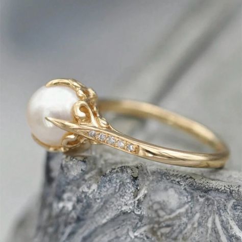 “Abigail” Yellow Gold Plated Cultured Pearl Ring Select Sizing Options Available. Stunning Classy Details Including Diamond-Like Cz Accent Stones And Carvings. Luxury Timeless Pearl Ring Gift, Luxury Pearl Promise Ring For Women, Pearl Rings In Gold, New Ring Designs Gold, Feminine Flowers, Pearls Ring, Pearl Diamond Ring, Pearl Rings, Gold Pearl Ring