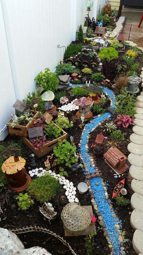 100+ Best DIY Fairy Garden Ideas for 2021 | Decor Home Ideas Fairy Garden Pots, Fairy Garden Plants, Succulent Gardens, Fairy Garden Designs, Fairy Garden Crafts, Mini Fairy Garden, Garden Terrarium, Fairy Garden Houses, Fairy Garden Diy