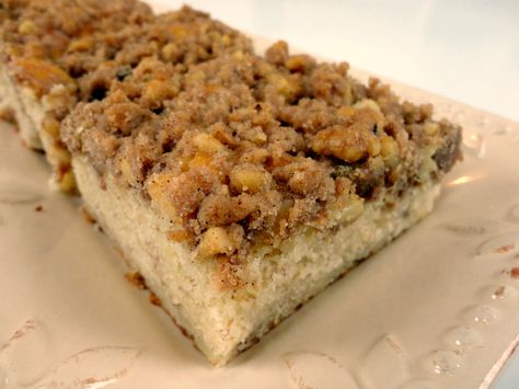 Amish Friendship Bread Banana Vanilla Chai Coffee Cake ~ Veronica's Cornucopia Amish Friendship Cake, Recipes To Take To Work, Cake With Vanilla Pudding, Amish Bread Starter, Amish Starter, Five Star Recipes, Amish Friendship Bread Recipes, Amish Bread Recipes, Amish Friendship Bread Starter Recipes