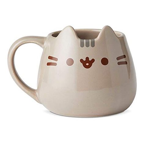 Pusheen Cat, Tanah Liat, Cute Coffee Mugs, Cute Cups, Novelty Items, Cat Mug, Care Bear, Pusheen, Cute Mugs