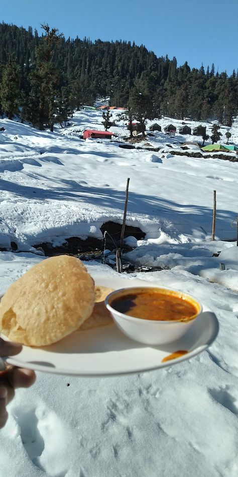 Uttarakhand Snap, Devbhoomi Uttarakhand, Chopta Tungnath, Uttarakhand Travel, Creative Snapchats, Vsco Video, Eating Food Funny, Traveling Photography, Food Snap