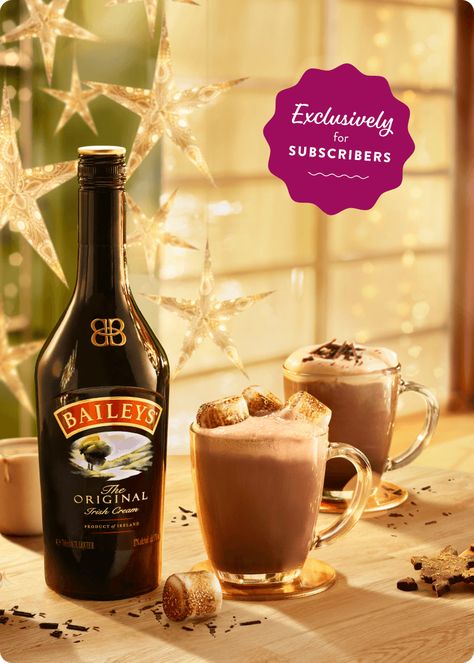 Baileys Irish Cream Cheesecake, Spiked Coffee, Baileys Drinks, After Dinner Cocktails, Baileys Original Irish Cream, Baileys Original, Espresso Martini Recipe, Dinner Cocktails, Baileys Recipes