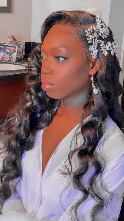 Prom Hair With Headpiece, Prom Hairpiece, Prom Hairstyles With Hair Piece, Prom Head Piece, Side Part With Pearls, Prom Hairstyles With Rhinestones, Gem Hairstyles Prom, Prom Headpiece, Prom Hairstyles With Pearls