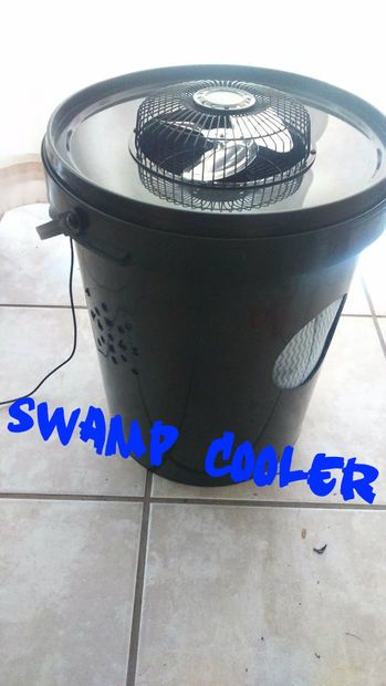 Picture of Swamp Cooler Diy Swamp Cooler, Diy Air Conditioner, Diy Cooler, Small Solar Panels, Swamp Cooler, Cool Night, Solar Power Diy, Evaporative Cooler, Survival Life Hacks