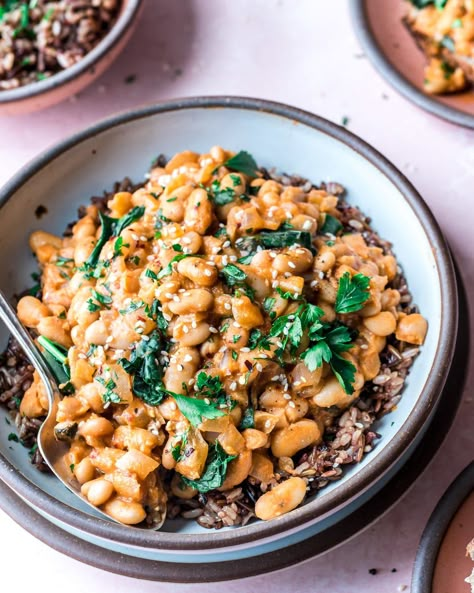 Creamy White Beans with Kale and Wild Rice - Rainbow Plant Life White Beans And Kale, Prison Food, Beans And Kale, Creamy White Beans, Rainbow Plant Life, Bean Dishes, Vegan Pantry, Vegan Main Dishes, Vegan Comfort Food