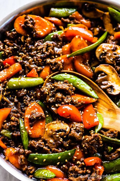 Beef Stir Fry Sauce, Garlic Ginger Sauce, Ground Beef Stir Fry, Fried Veggies, Recipes Ground Beef, Beef Stir Fry Recipes, Ground Beef Recipes Healthy, Keto Beef Recipes, Ginger Sauce