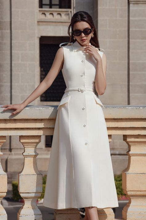 White Sleevless Dress, Formal Dresses Business, Elegant Women's Clothing, A Line Dress Knee Length, Casual A Line Dress, How To Style Blazer Dress, Sleek Dress Classy, A-line Dress, Royal Outfits Aesthetic