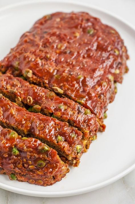 Lentil Mushroom Loaf, Vegetarian Meatloaf Recipes Lentil Loaf, Vegetarian Lentil Loaf, Best Vegetarian Meatloaf, Mushroom Lentil Recipes, Mushroom Loaf Vegetarian, Meatless Meatloaf Recipes, Veggie Meatloaf Recipes, Lentil Loaf Recipe Vegetarian