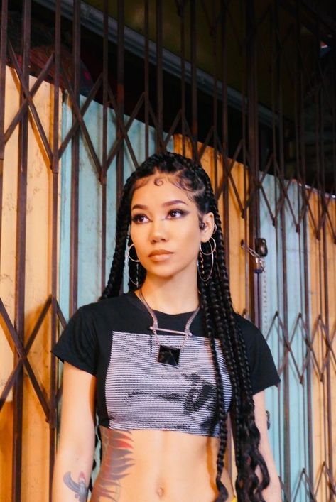 Winter Hair Styles For Black Women, Jumbo Braids For Black Women, Queens Crown, Jhené Aiko, Styled Hair, Hall Pass, Big Box Braids Hairstyles, Box Braids Hairstyles For Black Women, Jhene Aiko