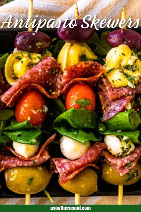 Antipasto Kabobs, Antipasto Skewers, Skewer Appetizers, Antipasto Platter, Appetizers Easy Finger Food, Appetizer Bites, Appetizers And Dips, Grilled Fish, Easy Appetizer Recipes