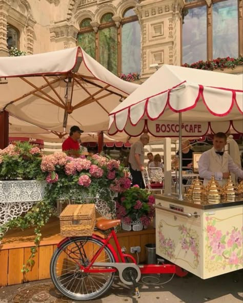 Somewhere In Northern Italy, Aesthetic Knitting, Knitting Baby, Italy Aesthetic, Europe Summer, Clothes Aesthetic, Italian Summer, Northern Italy, Fall Clothes