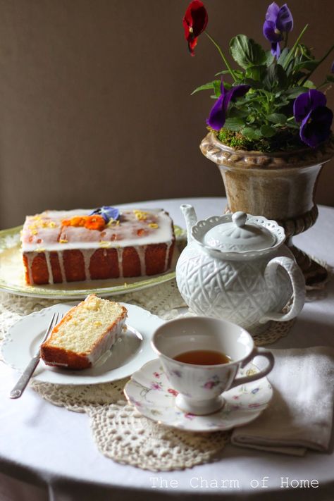 Cake And Tea, Tea And Flowers, Tea And Books, Afternoon Tea Parties, Cream Tea, Tea Break, Time For Tea, Tea Cakes, Tea And Coffee