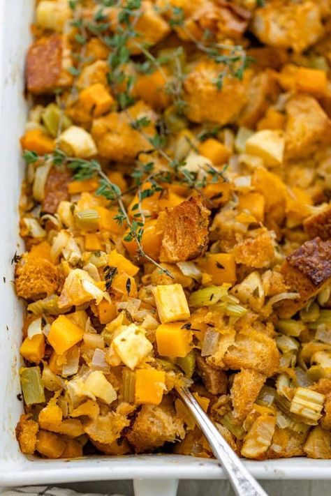 Vegetarian stuffing is perfect to serve with your turkey for Thanksgiving. Made with roasted vegetables and fresh herbs, it is also dairy free and vegan. | Side Dishes | Holiday Dishes | Turkey Stuffing #turkeystuffing #vegetarianstuffing #thanksgivingsidedishes #dairyfreestuffing #eggfreestuffing #feelgoodfoodie Thanksgiving Stuffing Recipes Vegetarian, Stuffing Vegetarian Thanksgiving, Vegetarian Thanksgiving Stuffing, Vegetarian Dressing Thanksgiving, Stuffing Recipes Vegetarian, Vegetarian Stuffing Recipes, Vegetarian Stuffing Thanksgiving, Stuffing Vegetarian, Veggie Stuffing