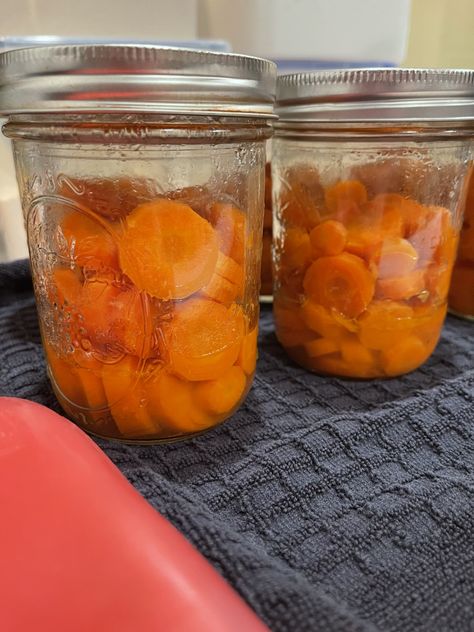 Dry Packed Carrots Canning Recipe Dry Canning Vegetables, Canned Carrot Pudding Recipe, Preserving Carrots Canning Recipes, Canning Cooked Turkey, Dry Canning Sweet Potatoes, Canning Recipes With Ham, Dry Pack Canning Carrots, Pressure Canning Carrots, Dry Canning Carrots