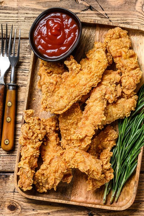 Pioneer Woman Baked Breaded Chicken Tenders is one of the best and easiest oven-baked chicken tenders recipes to make. These Crispy Oven Baked Chicken Tenders Baked Breaded Chicken Tenders, Chicken Tenders Panko, Chicken Tenders Recipes, Chicken Tenders Oven, Tenders Recipes, Oven Baked Chicken Tenders, Baked Breaded Chicken, Homemade Chicken Tenders, Crispy Oven Baked Chicken