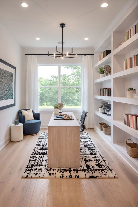 Bright and open home office with built-in shelving used for storage or as a bookshelf. Home Library Office, Home Office Layout, Cozy Home Office, Small Home Offices, Library Office, Office Inspo, Small Home Office, Home Office Setup, Home Office Space