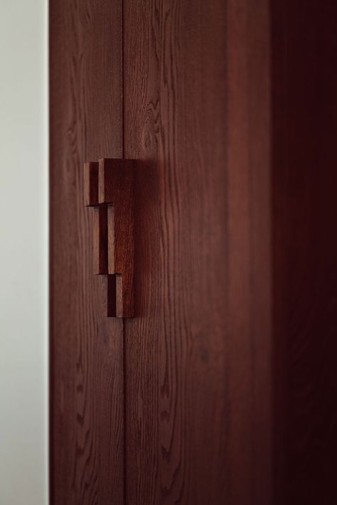 Photography © Benoit Linero Precedent Study, Oak Headboard, Boutique Hotel Paris, Pierre Chareau, Parisian Hotel, Ceiling Murals, Joinery Details, Room Photo, Yamanashi