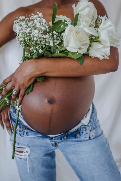 Maternity Shoot On A Budget, At Home Maternity Shoot Black Women, Denim Jeans Maternity Photoshoot, Maternity Inspo Pics, Maternity Photo Black Women, Floral Maternity Shoot Black Women, Outdoor Maternity Shoot Black Women, Self Maternity Shoot, Maternity Shoot Pictures