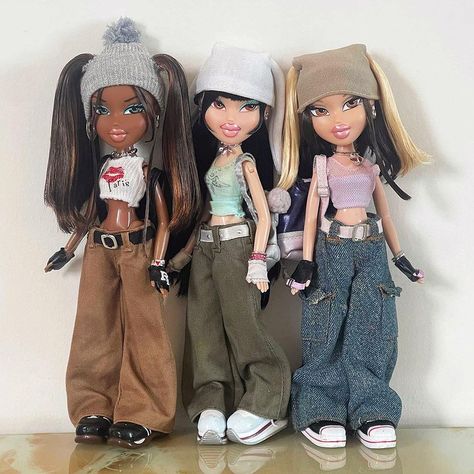 Bratz Aesthetic Outfit, Selena Style, Bratz Halloween Costume, Bratz Yasmin, Bratz Doll Outfits, Y2k Bratz, Brat Doll, Bratz Girls, Gossip Girls