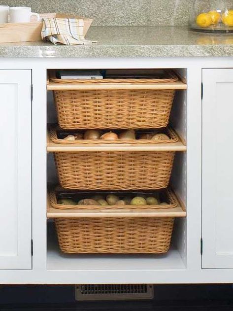 How To Store Potatoes, Tomatoes, Onion and Garlic // Live Simply by Annie Pantry Kitchen Cabinets, Creative Storage Ideas, Kitchen Island Storage, Onion Storage, Storing Vegetables, Kitchen Cupboard Designs, Small Kitchen Storage, Kitchen Baskets, Pantry Kitchen