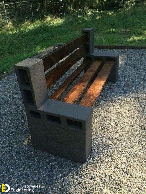 Cinder Block Bench, Office Candy, Cinder Blocks, Fire Pit Landscaping, Backyard Seating, Top Diy, Christmas Outdoor, Backyard Diy Projects, Candy Christmas