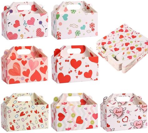 Carrier Bag Design, Adult Goodie Bags, Valentines Bags, Valentine Candy Bags, Paper Candy Bags, Valentines Day Party Favors, Kids School Gifts, Kids Valentine Party, Valentines Candy