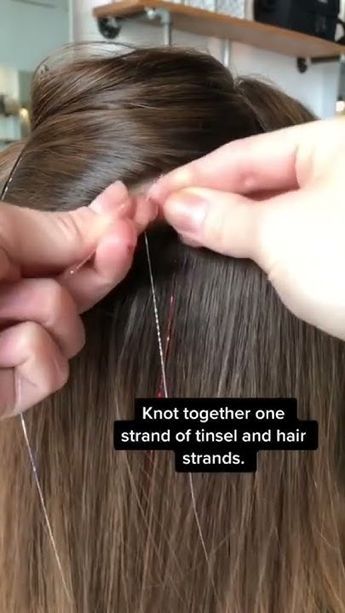 how to put hair tinsel Tying Tinsel In Hair, Diy Tinsel Hair, Hair Tinsel Ideas For Brunettes, Hair Tensil Blonde Hair, How To Tie Hair Tinsel, Hair Tinsel Storage, Hair Tensil Blonde, How To Tie Tinsel In Hair, Tensile Hair