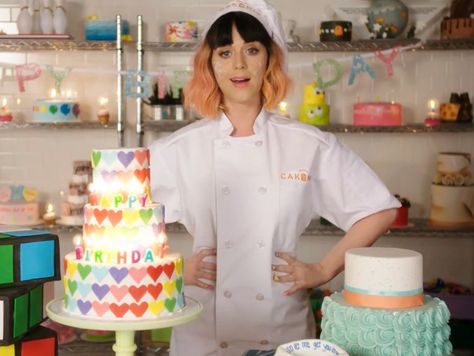 Katy Perry Birthday Lyric Video 15th Birthday Cake Ideas, 13th Birthday Party Ideas For Teens, Katy Perry Birthday, Birthday Party Ideas For Teens, 15th Birthday Cake, Katy Perry Hair, Katy Perry Music, Charm City Cakes, Party Ideas For Teens