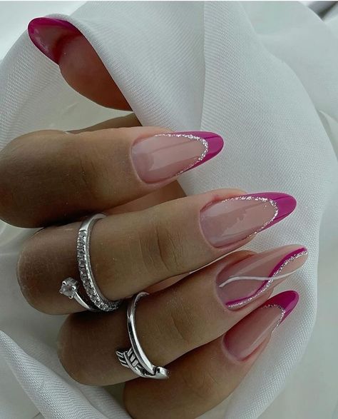 🚀 Quer transformar sua paixão por unhas em uma carreira de sucesso? 💅 Nosso curso de unhas está aqui para te ajudar a dominar as técnicas mais desejadas do mercado! Aprenda, pratique e comece a ganhar dinheiro fazendo o que ama. 🌟 Inscreva-se agora e dê o primeiro passo rumo ao seu futuro brilhante! ✨ - Siga nosso perfil para saber mais Marque uma amiga nos comentários - ##cursodeunhas #unhasperfeitas #Beleza #Empreendedorismo #DicasDeBeleza #NailArt #UnhasDesign #TransformeSuaVida #M... Acrylic Nail Shapes, Nail Salon Design, Romantic Nails, Simple Gel Nails, Classy Acrylic Nails, Prom Nails, Minimalist Nails, Chic Nails, Manicure E Pedicure