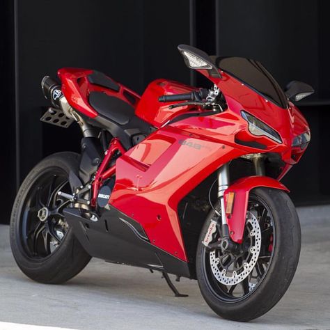 Ducati 1198, Ducati 1098, Xe Ducati, Motor Balap, Ducati Superbike, Ducati Multistrada 1200, Ducati Sport Classic, Ducati 1199, Moto Ducati