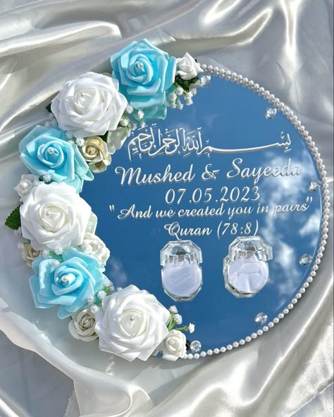 Personalised for your big day! This is an engagement ring plate, as requested by a customer who wanted blue and white flowers as part of their colour theme✨ Each ring plate is customisable according to your preference in terms of colour and design. Engagement Ring Plate, Diy Engagement Decorations, Outdoor Engagement Party, Engagement Ring Platter, Mirror Decor Ideas, Ring Platter, Flower Background Images, Wedding Gift Pack, Blue And White Flowers