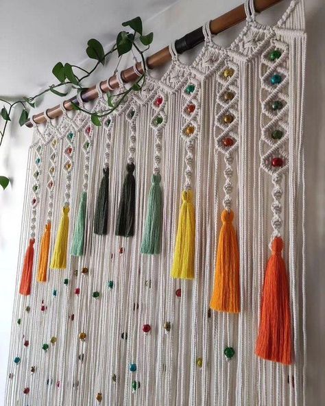 Bohemian Maximalist Decor, Design For Bed, Macrame School, Colorful Macrame, Macrame Hanging Chair, Wall Macrame, Macrame Designs, Macrame Inspiration, Beaded Macrame