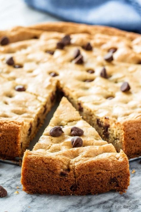 Chocolate Chip Cookie Pizza, Big Chocolate Chip Cookies, Giant Chocolate Chip Cookie, Big Chocolate, Chocolate Chip Cookie Cake, Giant Chocolate, Big Cookie, Cookie Cake Recipe, Chocolate Cookie Recipes