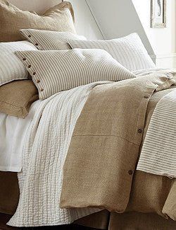 New Bed & Bath - Equine Luxuries Western Comforter Sets, Bed Design Ideas, Amity Home, King Quilt Sets, Cama King Size, Urban Apartment, Natural Bedding, Striped Duvet, Striped Duvet Covers