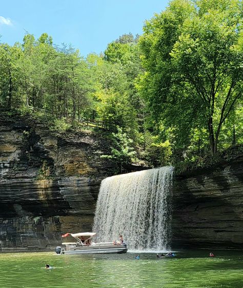 " 76 Falls " at Lake Cumberland in Kentucky. A must for your bucket list ! Lake Cumberland Kentucky, Lake Cumberland, Reference Pics, 2025 Vision, Kentucky, Watercolor Art, Bucket List, Vision Board, Lake