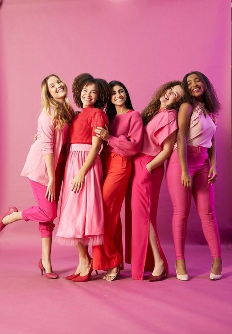 Monochromatic Outfit Colorful, Group Of Women Photography, Pink Photo Shoot Outfits, Photoshoot Ideas Boutique, Team Branding Photoshoot Outdoor, Group Headshots Women, Team Photography Business Group Photos, Group Business Photoshoot, Group Branding Photoshoot