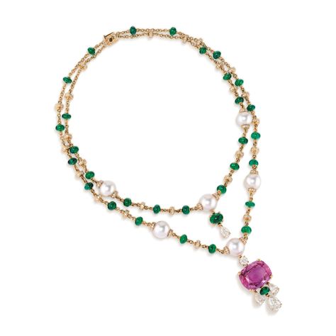 BULGARI COLOURED SAPPHIRE, CULTURED PEARL, EMERALD AND DIAMOND NECKLACE Heidi Horten, Cocktail Jewellery, Jewelry Bulgari, Emerald And Diamond Necklace, Bulgari Jewelry, Necklace Emerald, Elegant Jewellery, Black Onyx Bracelet, Art Deco Bracelet