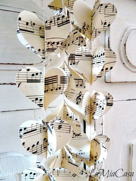 Music Themed Nursery, Music Party Decorations, Music Theme Birthday, Vintage Valentines Decorations, Music Themed Parties, Music Themed Wedding, Boda Diy, Diy Vintage Decor, Music Crafts