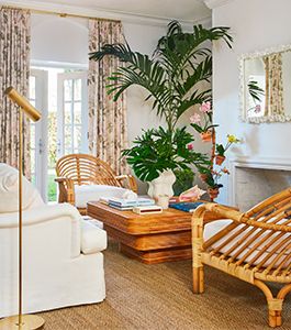 AERIN Bamboo Furniture Vintage, Outdoor Furniture Indoors, White Linen Sofa, Palm Beach Chic, Aerin Lauder, Coral Walls, Palm Beach Style, Tropical Home, Colourful Living Room