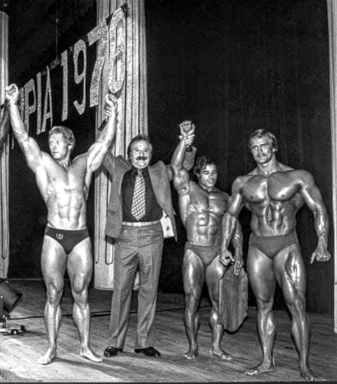 Joe Weider, The Flesh, In The Flesh, Bodybuilder, Olympia, Sumo Wrestling, Bodybuilding, Greek Statue, Wrestling