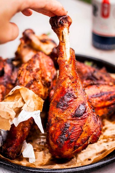 Turkey Leg Brine, Turkey Drumstick Recipe, Smoked Turkey Brine, Roasted Turkey Legs, Turkey Leg Recipes, Turkey Cooking, Smoked Turkey Legs, Tattoos For Black Women, Turkey Drumsticks