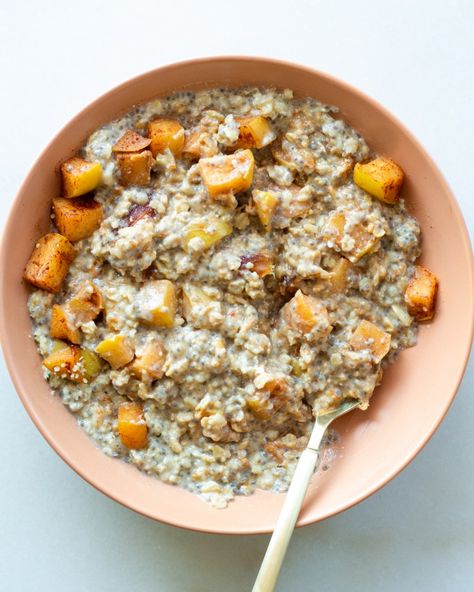 Apple Miso Oatmeal - Justine Doiron Oats With Egg Whites, Oatmeal With Egg Whites, Miso Oatmeal, Oatmeal With Egg, Egg White Oatmeal, Justine Doiron, Microwave Oatmeal, Oatmeal And Eggs, Apple Honey