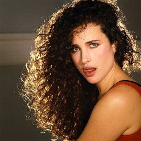 Andie MacDowell, 1990's. Andie Macdowell Hair, Andie Macdowell Style, Gaffney South Carolina, Andie Mcdowell, Stars Hairstyles, The Legend Of Tarzan, 90s Stars, Cheryl Hines, Andie Macdowell