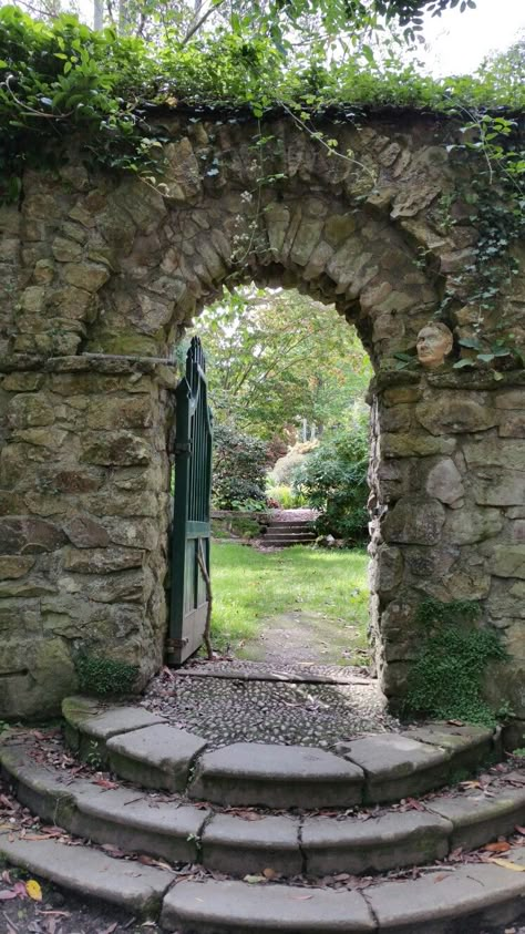 Enys Garden, Penryn Entrance Gate Ideas, Taman Vintage, Install Door, Black Gate, Kids Door, Gate Garden, Metal Gate, Entrance Gate, Gate Ideas