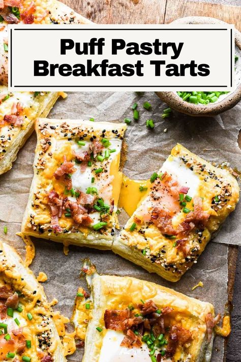 Ham And Cheese Breakfast Pastry, Puff Pastry And Bacon Recipes, Puff Pastries Breakfast, Egg Pastry Puff, Fun Sunday Breakfast Ideas, Scrambled Egg Puff Pastry, Bacon Egg Puff Pastry, Sausage Puff Pastry Breakfast, Brunch Recipes Puff Pastry