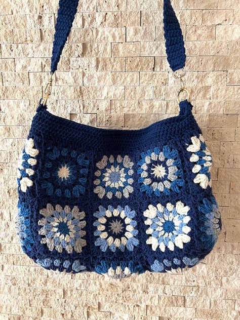 Crochet Granny Square Flower Bag, Tote Bag Crochet Granny Squares, Crochet Bags Granny Square, Hobo Bag Crochet, Tod Bag, Crochet Bag Granny Square, Granny Square Crochet Bag, Square Crochet Bag, Sac Granny Square