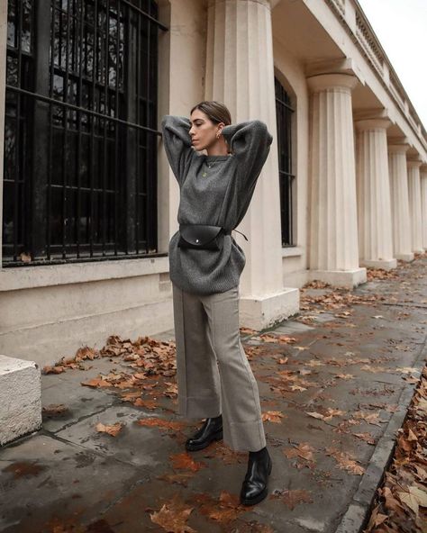 The 8 Best Shoes to Wear With Wide-Leg Trousers | Who What Wear UK Wide Leg Pants With Boots, Wide Leg Pants Street Style, Wide Leg Trousers Outfit, Side Stripe Trousers, Bright Shoes, Wide Leg Pants Outfit, Traditional Suit, Flats Outfit, Fashion Shoes Flats