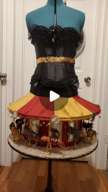 jill_pineapple on Instagram: "Steps to making a DIY Carosel costume. #diy #carousel #carosel  #carouselcostume #makecoolstuff" Carousel Costume, Diy Carousel, Costume Tutorial, Costume For Halloween, Costume Diy, Diy Costumes, Carousel, Circus, Pineapple