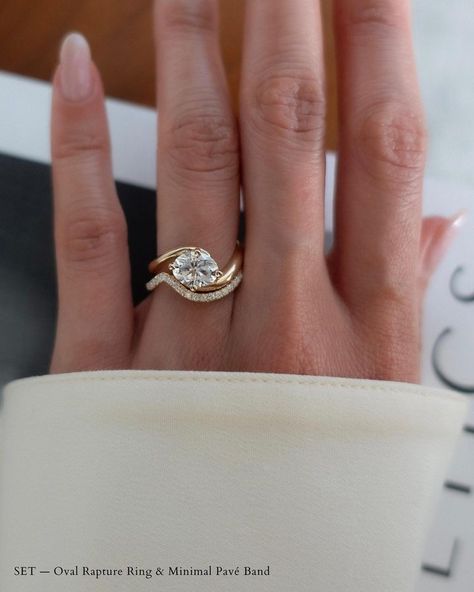 Promise Engagement Wedding Ring Set, Engagement Rings And Wedding Bands Set, Rapture Ring, Oval Stone Ring, Sister Rings, Heirloom Rings, Cute Engagement Rings, Future Engagement Rings, Ring Inspo